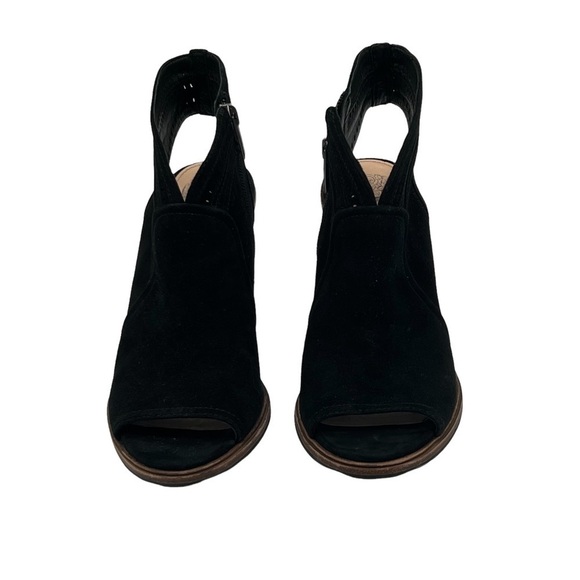 Vince Camuto Black Peep Toe Stacked Block Heels Size 7 1/2 Women’s - Picture 3 of 9